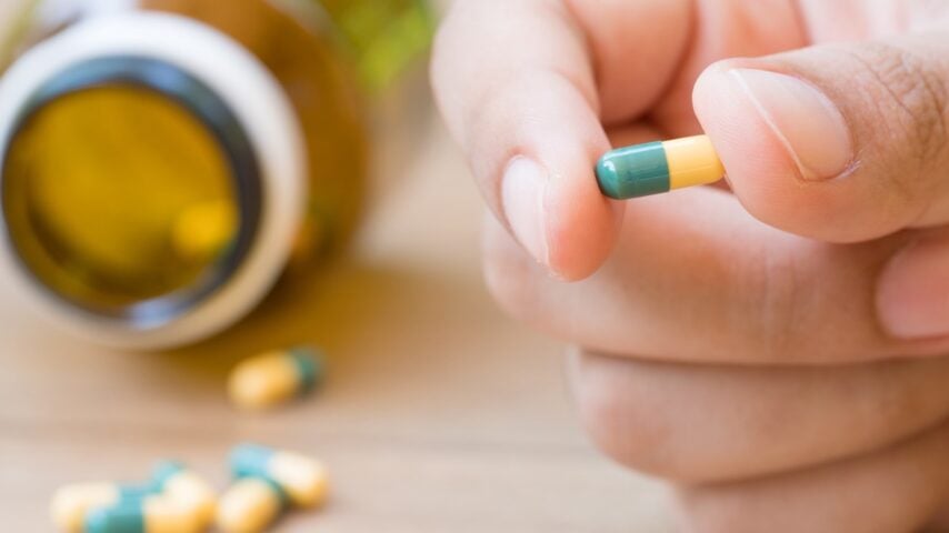 keep an eye out for signs of tramadol addiction